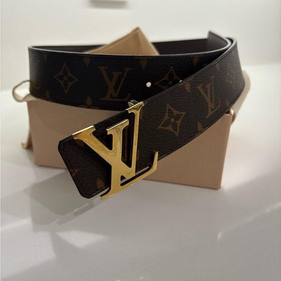 Authentic Louis Vuitton reversible belt - Picture 4 of 5